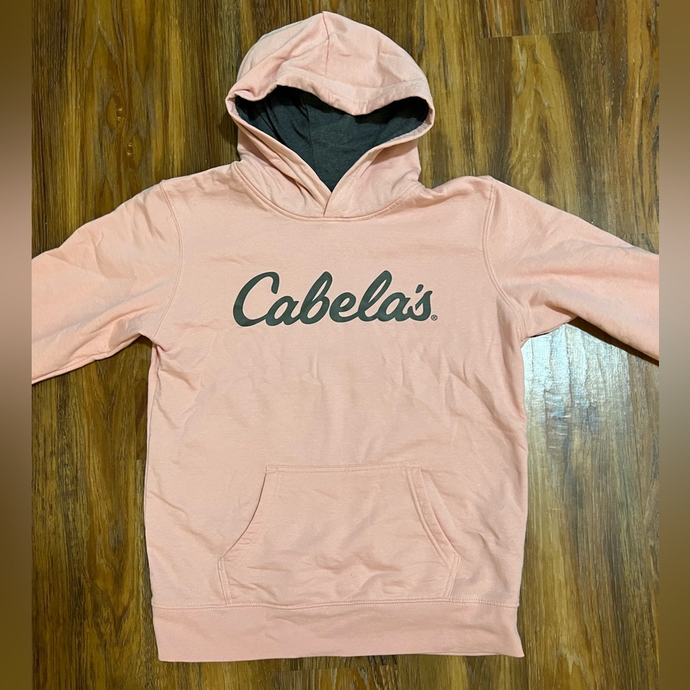 Never worn girls cabela’s hoodie in XL